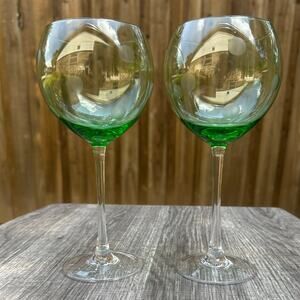 Pale Green Polka Dot Balloon Wine Goblets Elegant Clear Slender Stem-Set 2